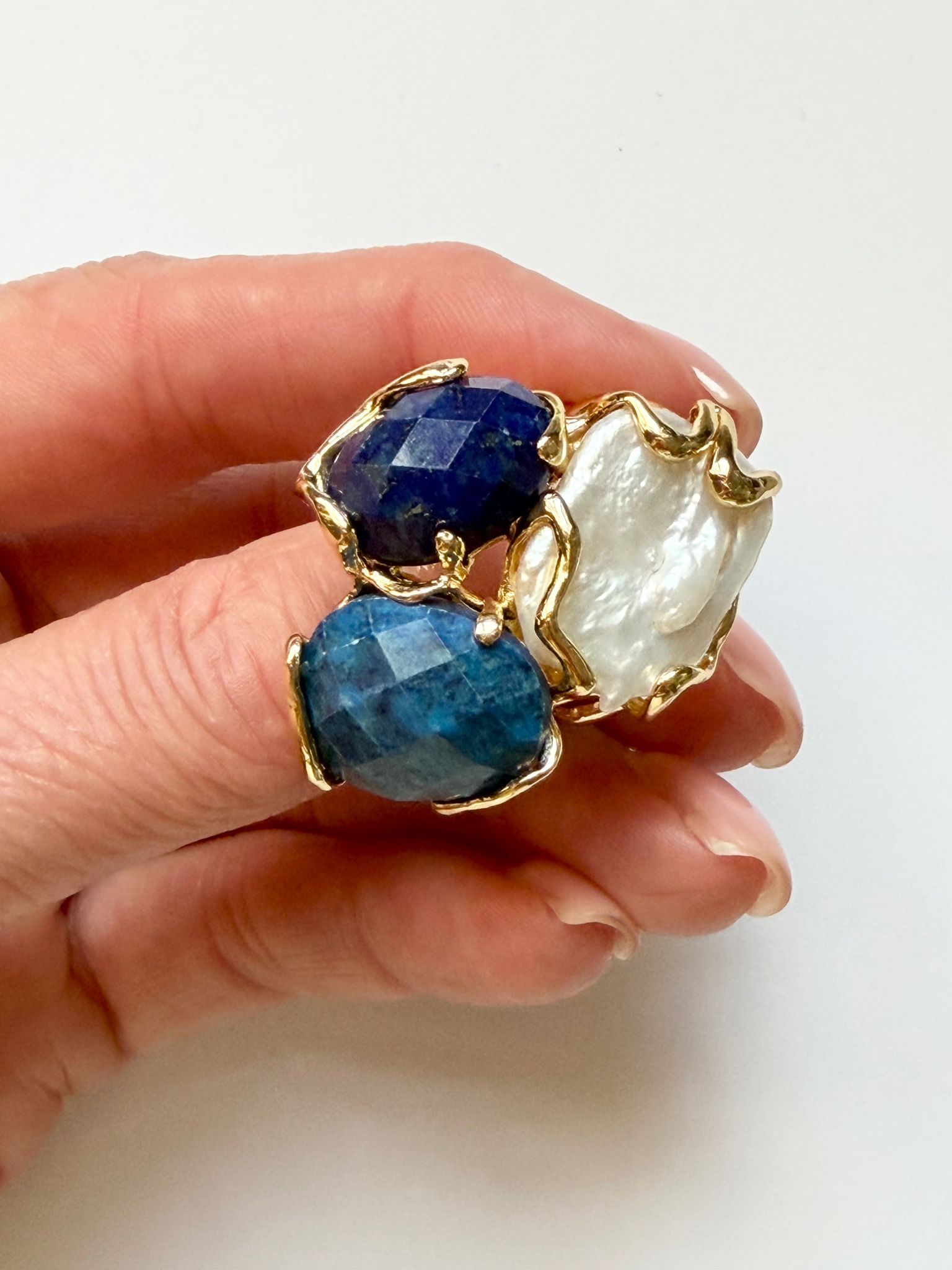 LAZURITE, Baroque pearls, Caramello ring