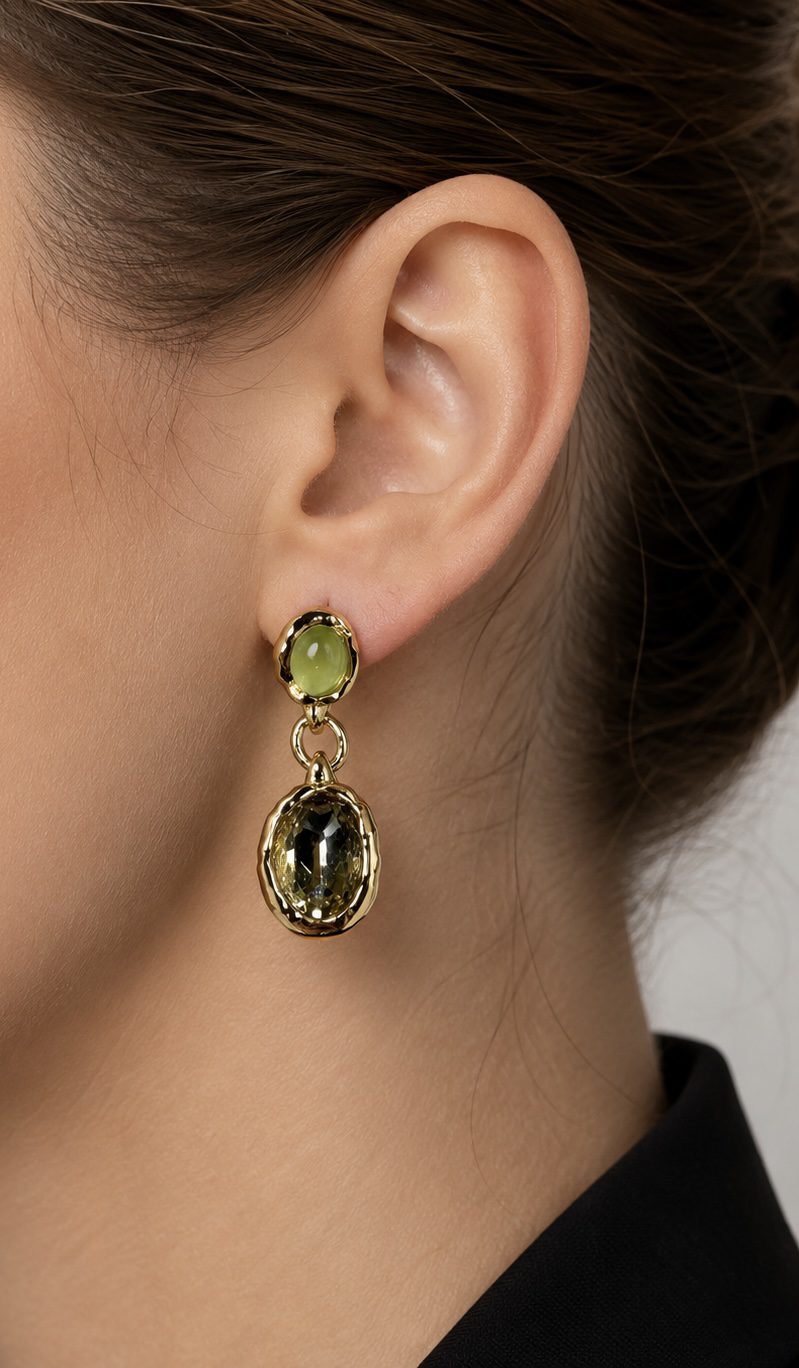 DĪVA Wasabi, Champagne Crystal Earrings