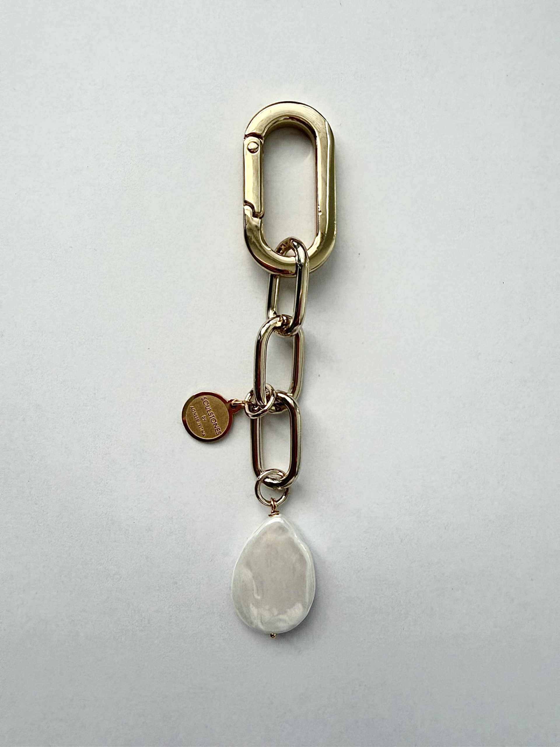 Key/bag charm with a baroque pearl - Image 2