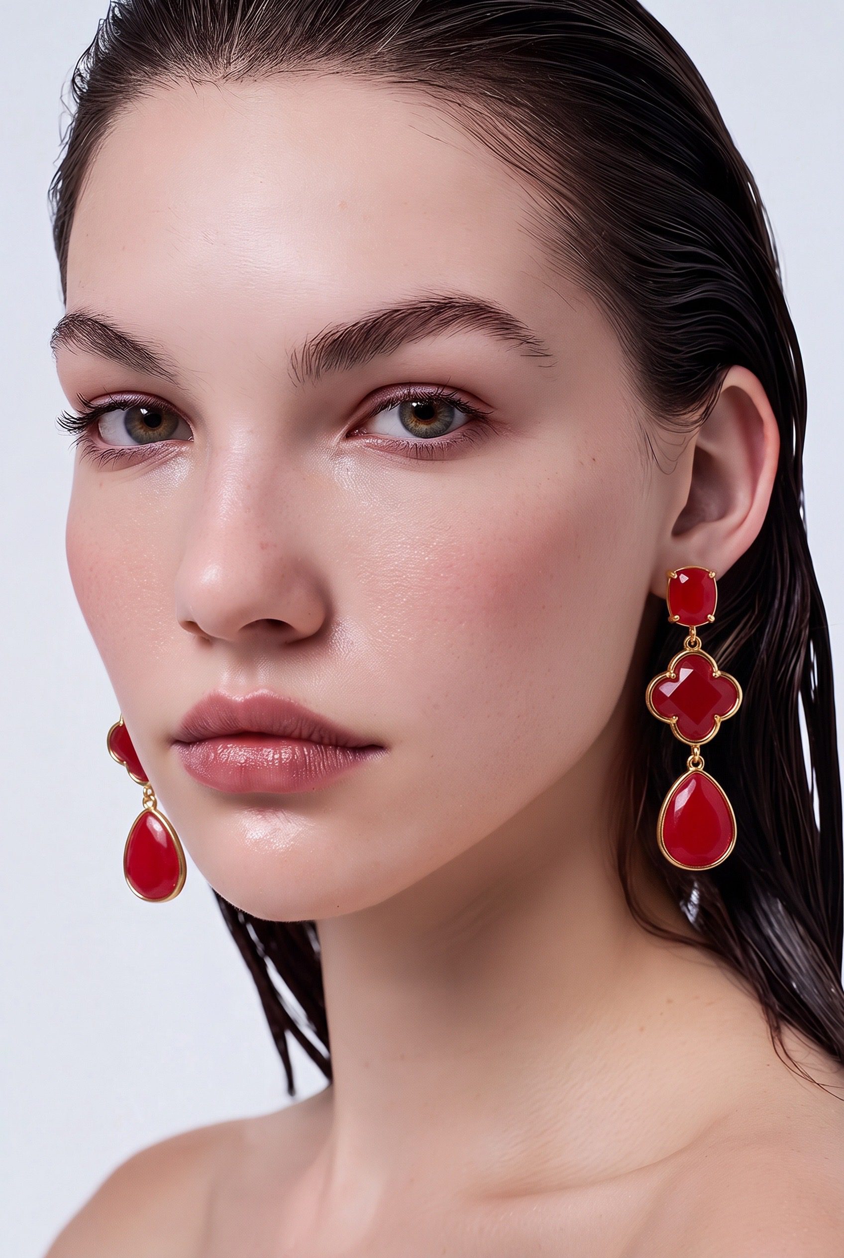 La Gioia Red Agate Stud Earrings