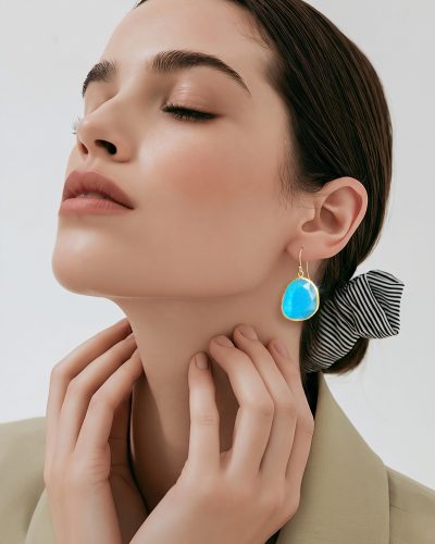 PRE ORDER 10.09. La Gioia gaiši zili kaķacs auskari L izmērs 4cm